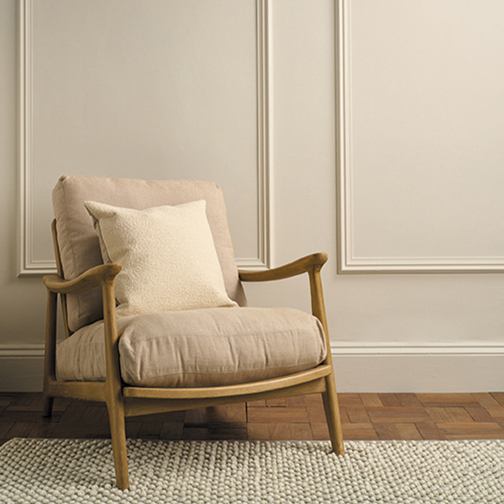 Annie Sloan Old White Matt Wall Paint 120ml Image 4