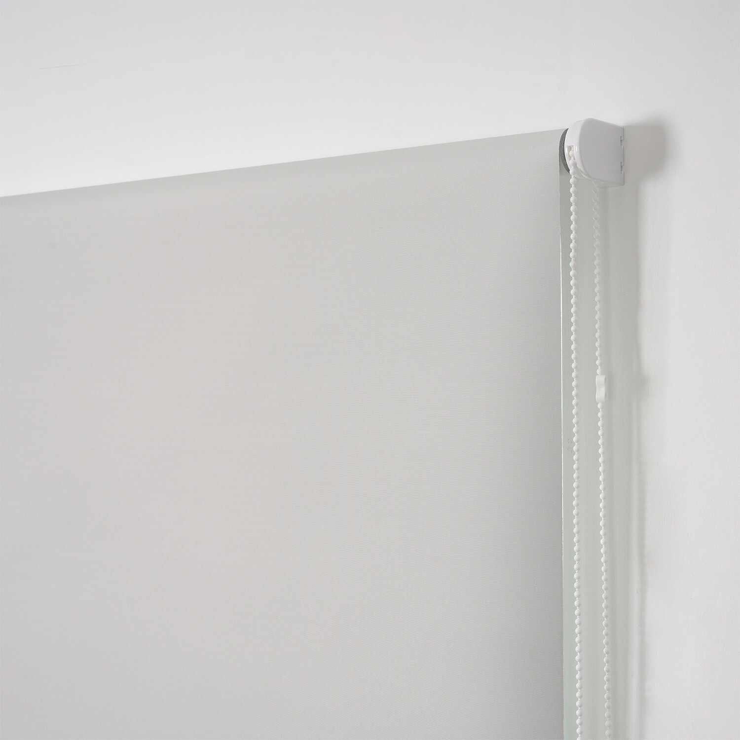 Plain Blackout Blinds - Pearl / 60cm Image 2