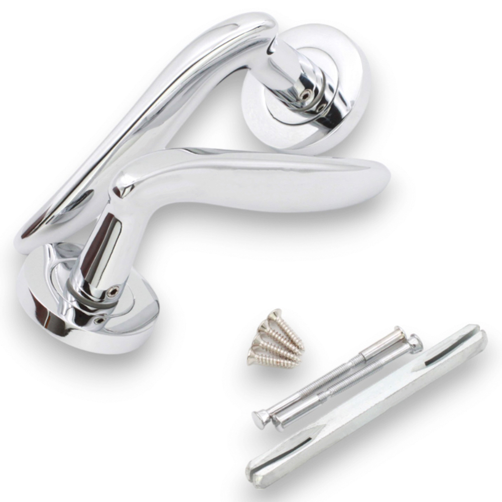 Spira Brass Senza Polished Chrome Lever Door Handle 2 Pack Image 4