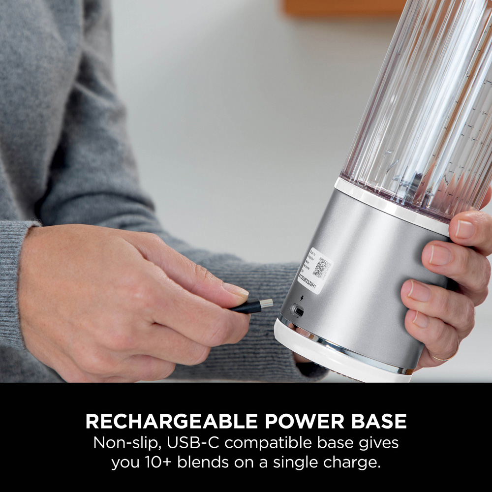 Ninja Blast BC151UKWH White 530ml Cordless Portable Blender Image 5
