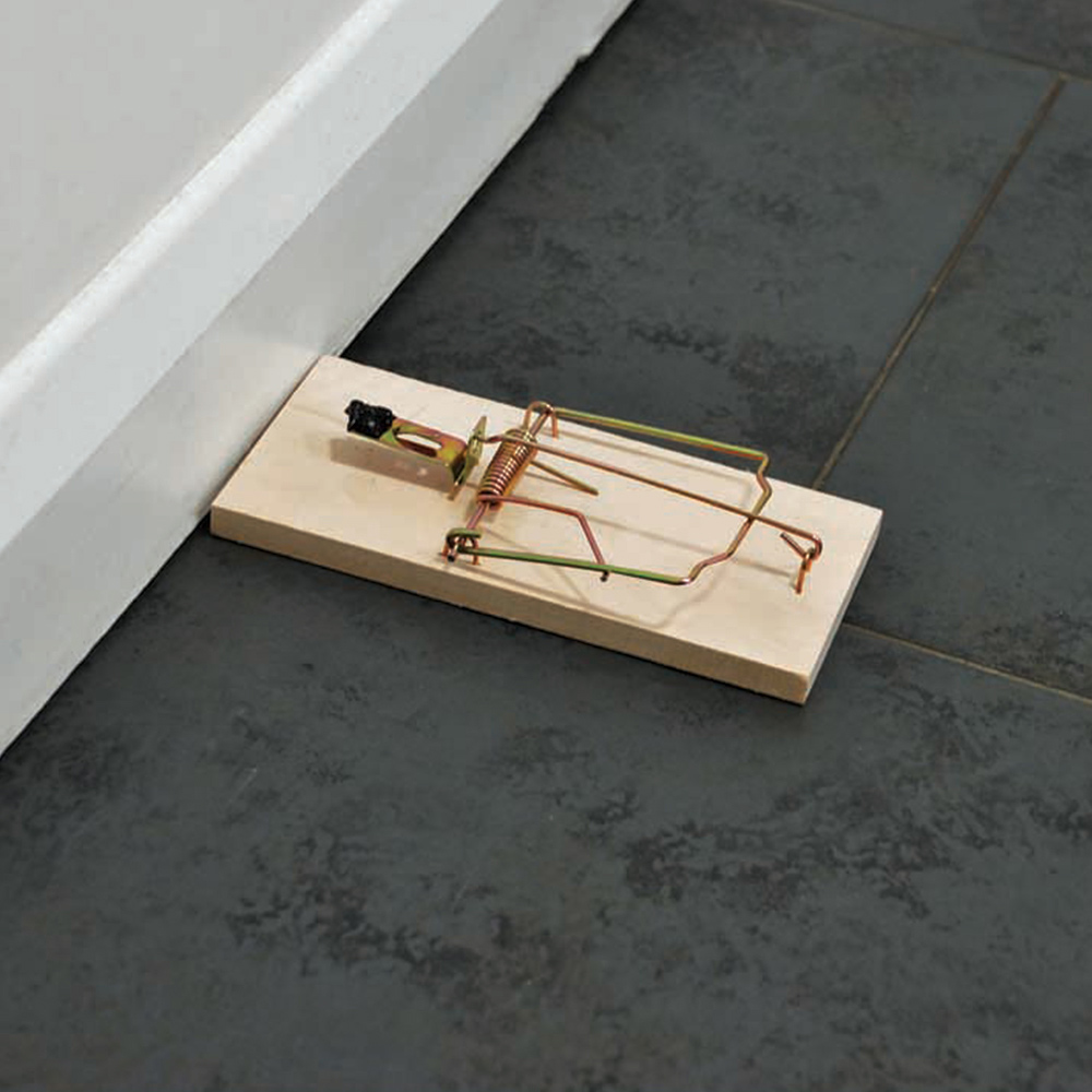 Wilko Wooden Rat Trap 2 Pack Image 2