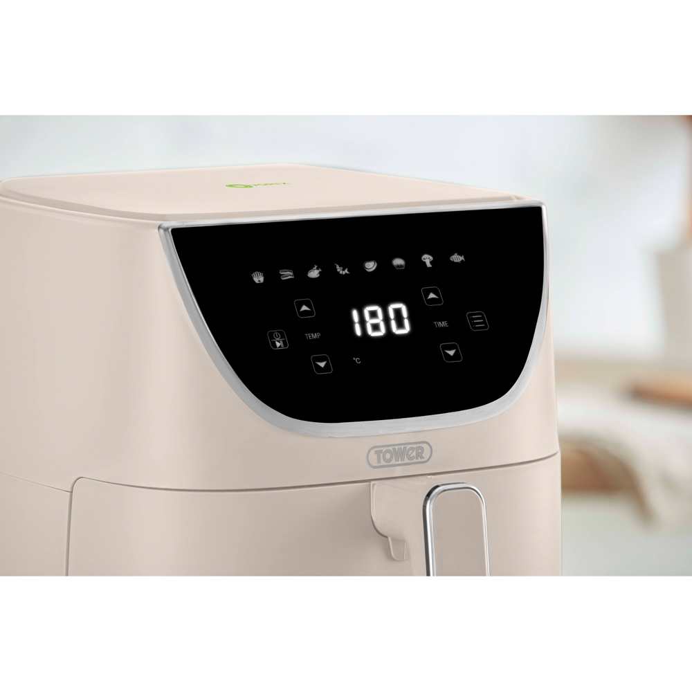 Tower Cavaletto EEJB248 Latte 4 Slice Toaster with 1.7L Kettle and 6L Air Fryer Set Image 6