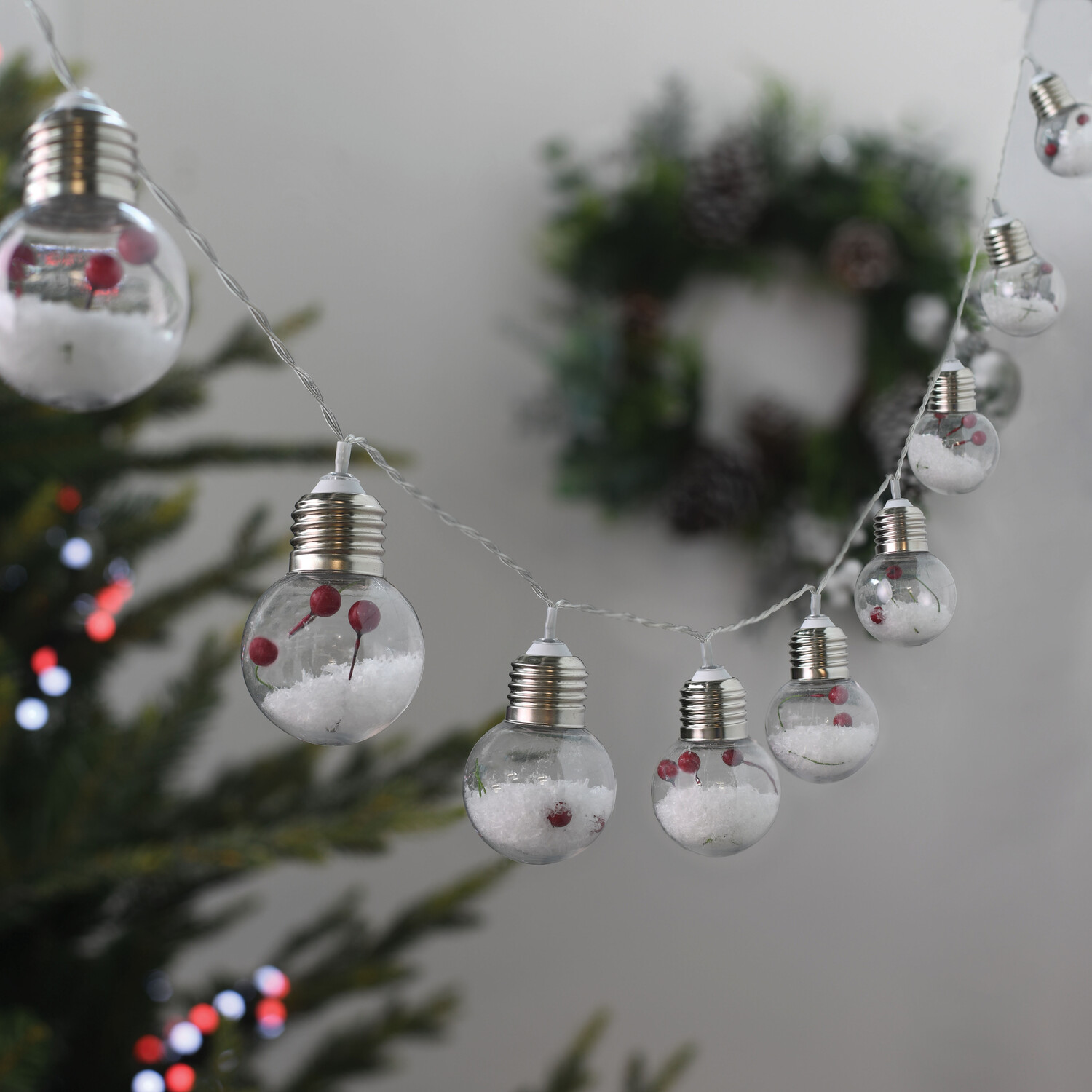Snow and Berry Bulb String Light Image 2