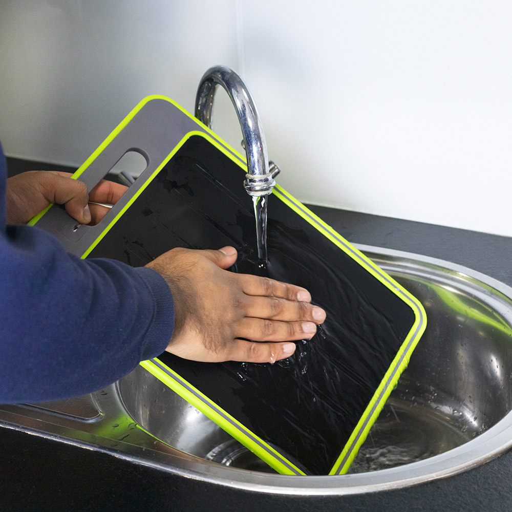 JML 4-in-1 Fast Thaw Chopping Board Image 4