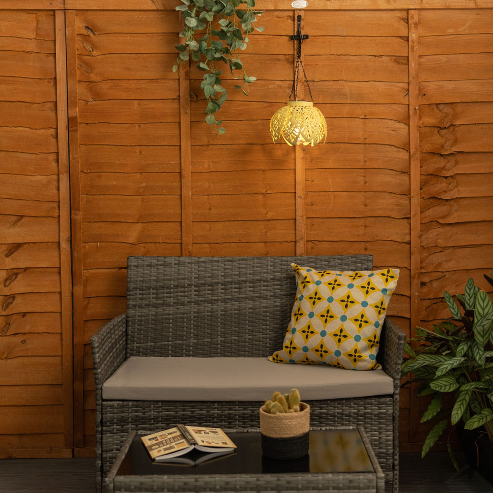 ValueLight Artichoke Yellow Outdoor Solar Decorative Light Image 4