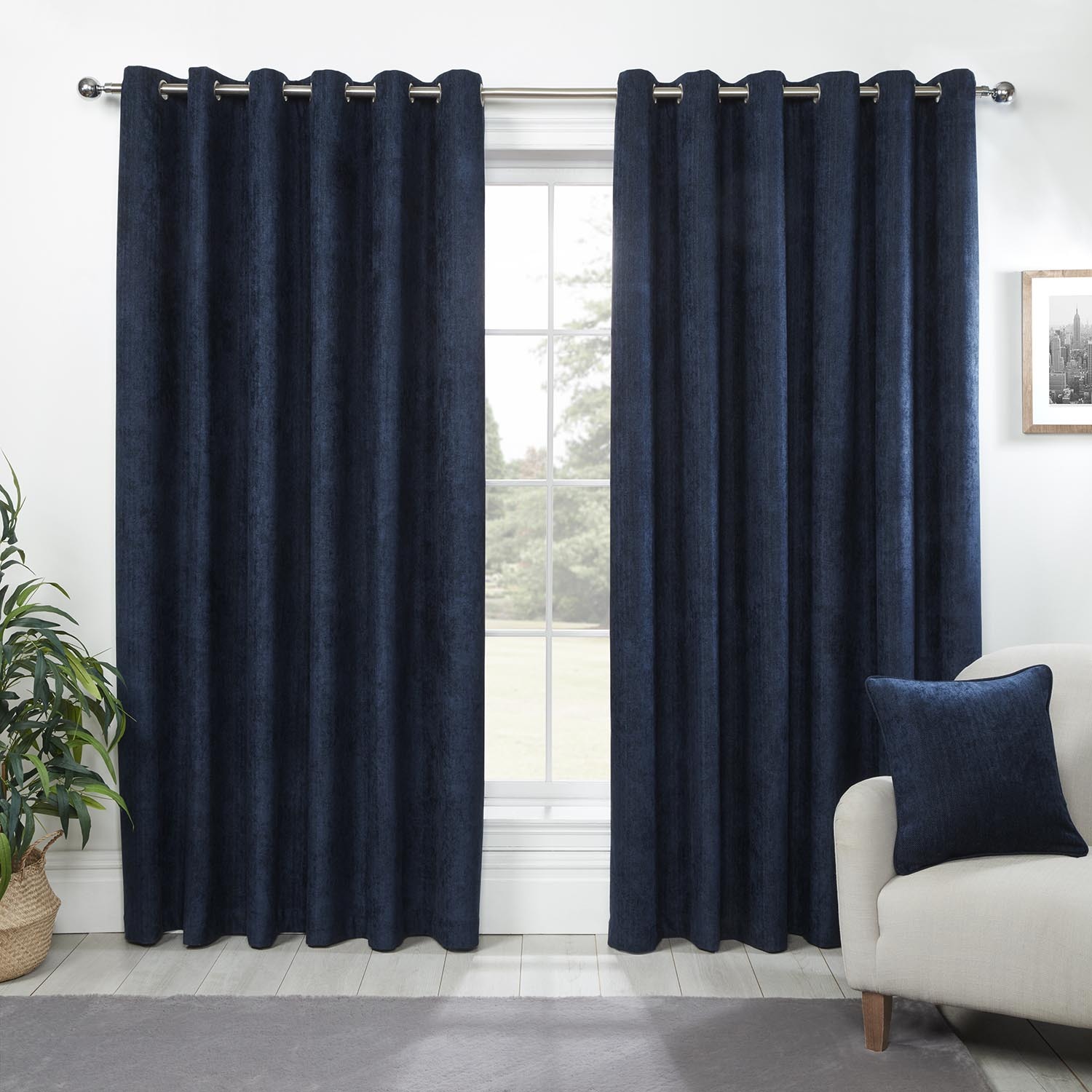 Divante Alden Navy Thermal Eyelet Curtains 183 x 168cm Image 4