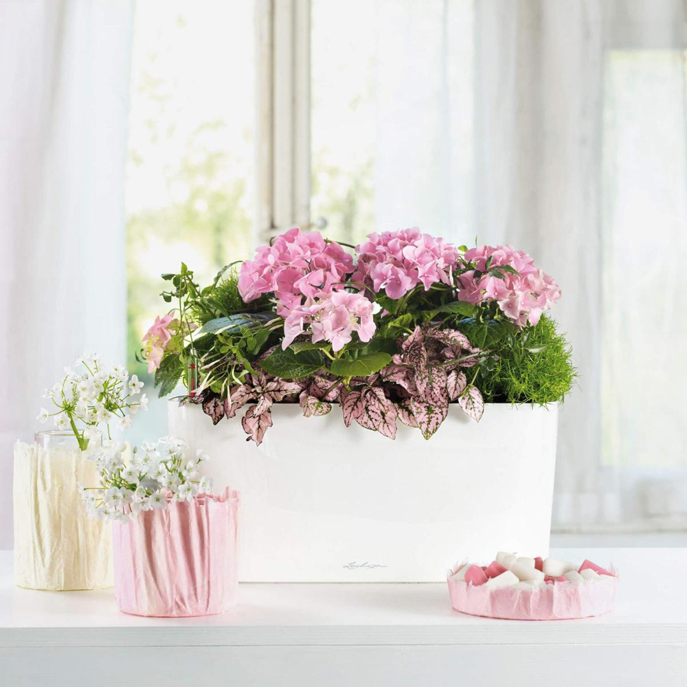 Lechuza Delta White Polyresin Self Watering Planter 40cm 2 Pack Image 5