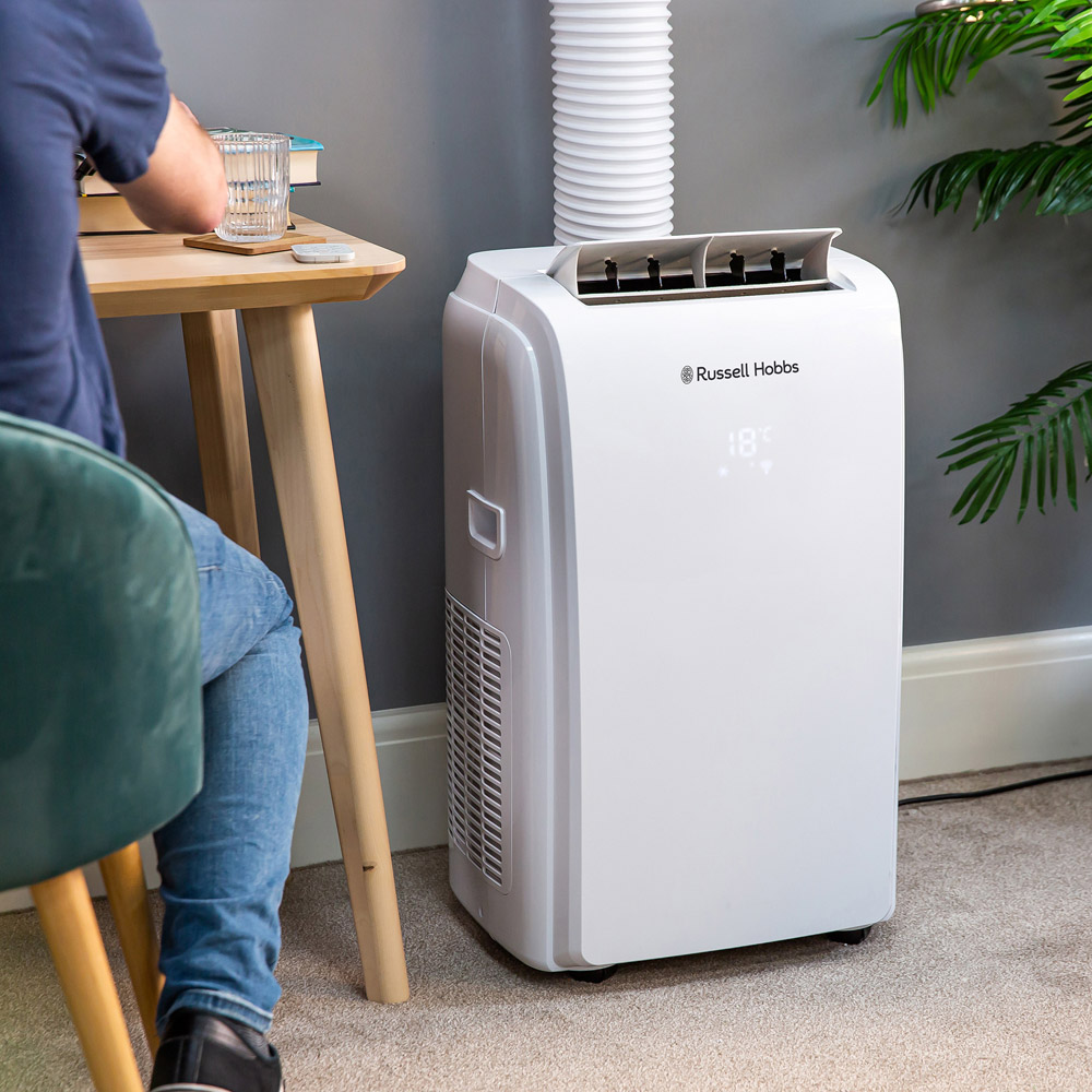 Russell Hobbs RHPAC4002 9000BTU Portable Air Conditioner and Dehumidifier Image 2