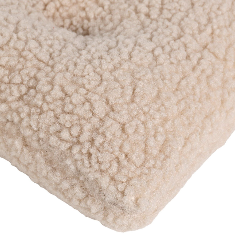 Divante Natural Teddy Fleece Seat Pad 6 x 38cm Image 2