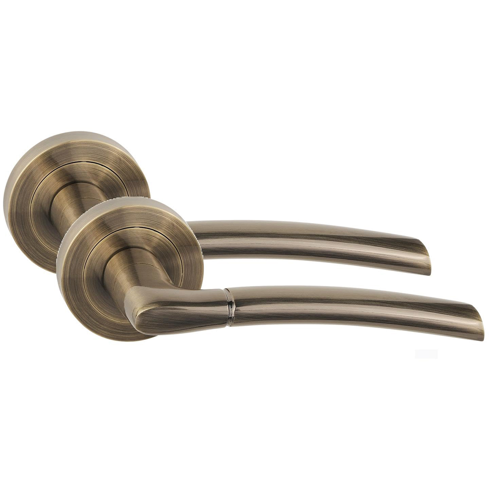 Golden Grace Antique Brass Indiana Door Handles Set Image 3