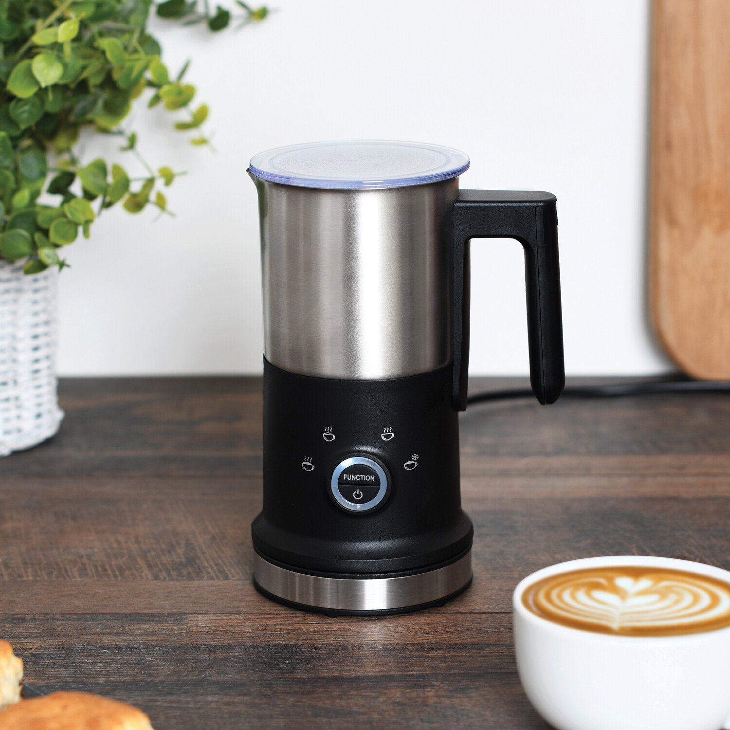 Kitchen Master Stainless Steel Milk Frother with LED Indicator Black and Silver Image 8