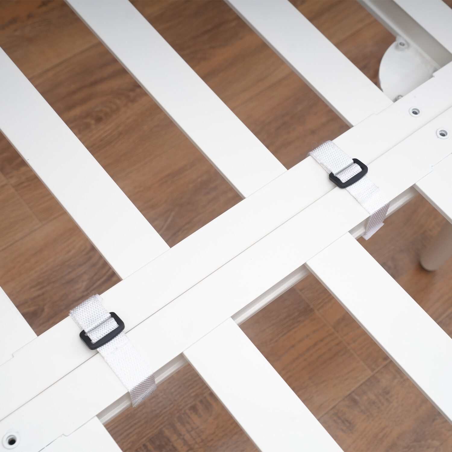 Iris Sofa Set - White Image 9