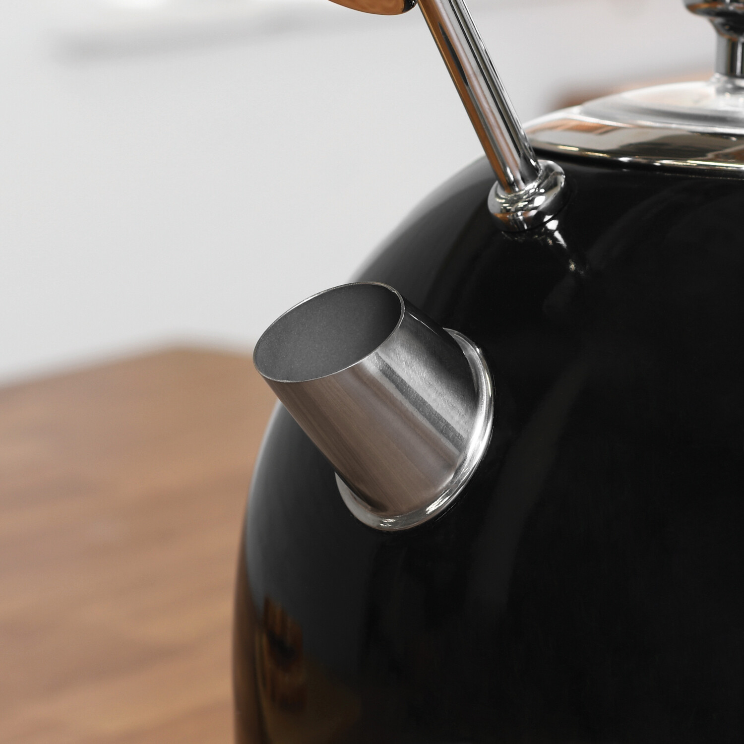 Retro Kettle Black Image 4