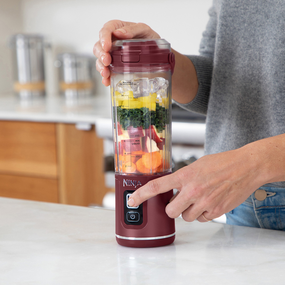 Ninja Blast BC151UKCR Cranberry 530ml Cordless Portable Blender Image 3