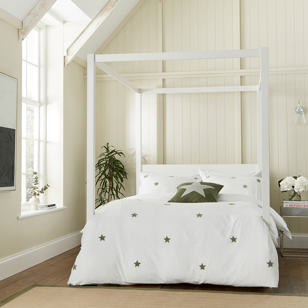 Helena Springfield Tufted Star Single Green Reversible Duvet Set Image 7