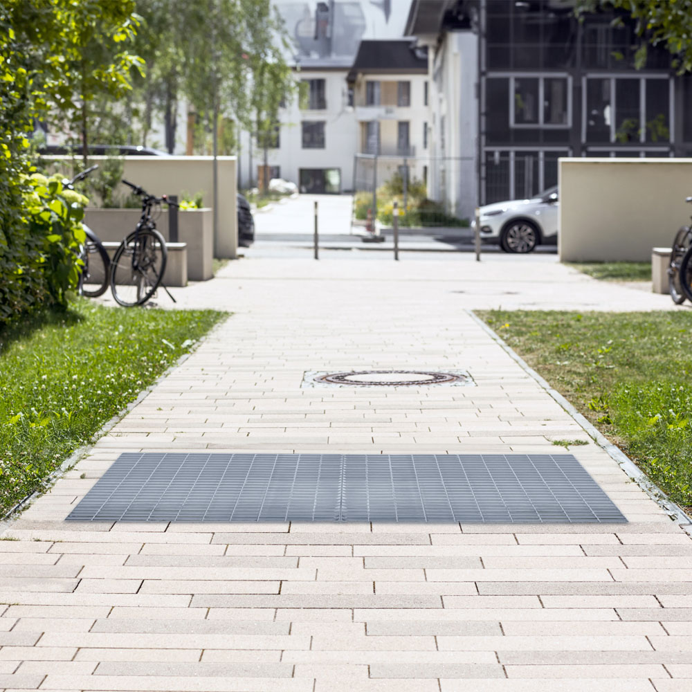 Monstershop Galvanised Grating 100 x 70cm Image 4