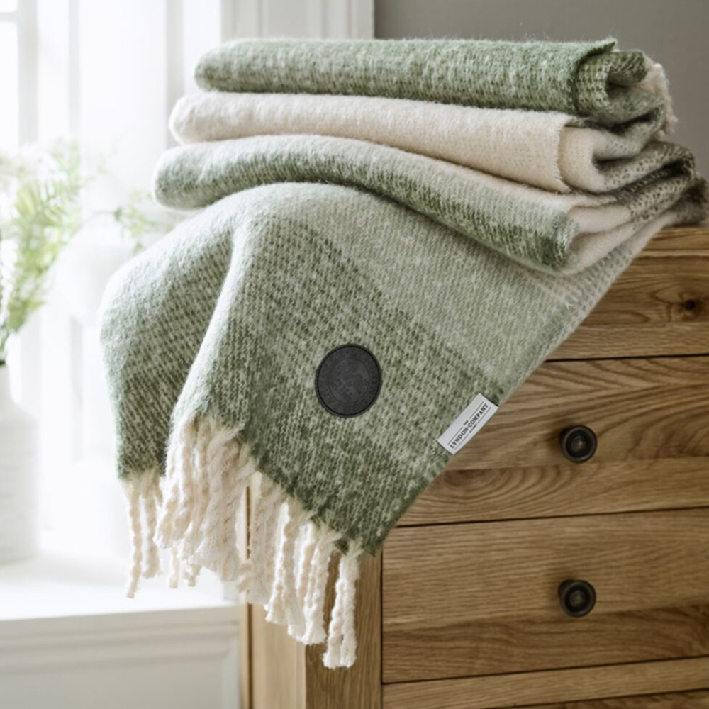 Deyongs Rossendale Green Throw 130 x 170cm Image 2