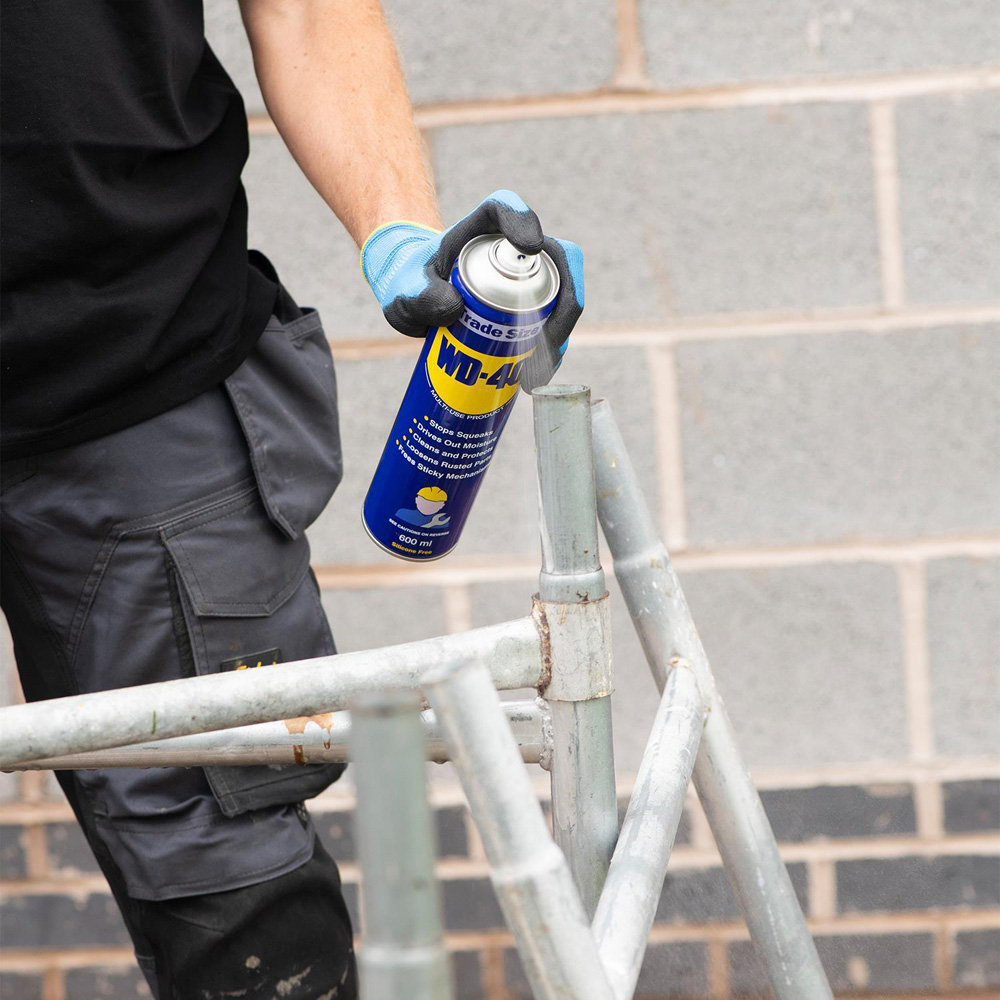 WD-40 Original Multi-Use Lubricant Spray 600ml Image 6