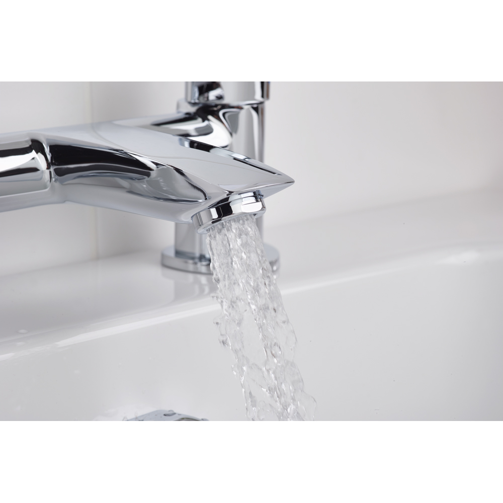 Bristan Capri Chrome Pillar Bath Filler Image 4