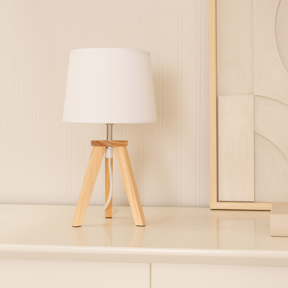 ValueLights Set of 2 Jackson Fabric Shade Natural Wood Tripod LED Table Lamp Image 3
