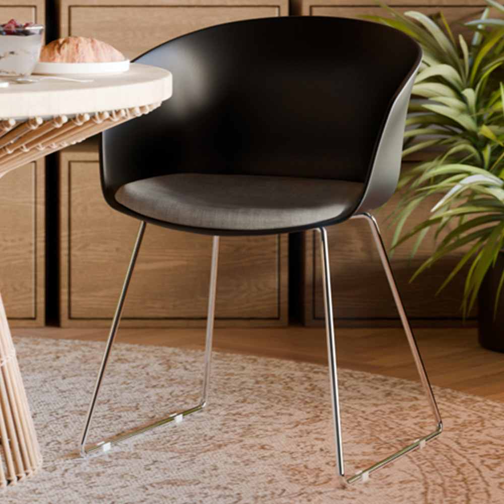 tectake Logart Set of 4 Padded Dining Chair Image 1