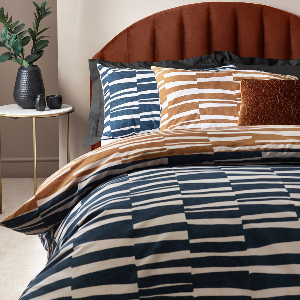 Hoem Piper Super King Dusk and Bronze Abstract Geometric Duvet Set Image 3