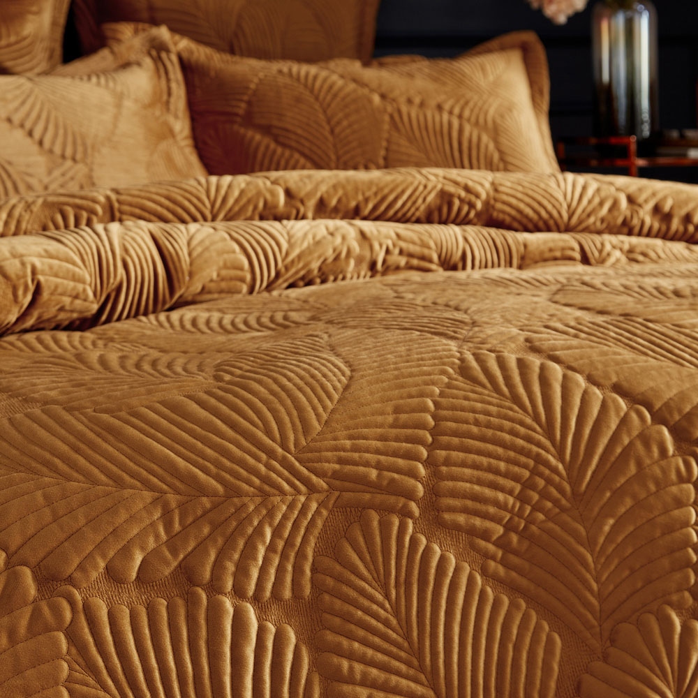 Paoletti Palmeria Double Gold Duvet Set Image 2