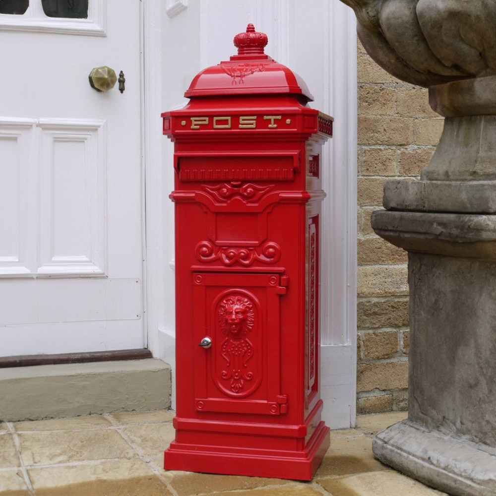 Arboria Garden Decor Red Lion Freestanding Cast Aluminium Post Box Image 2