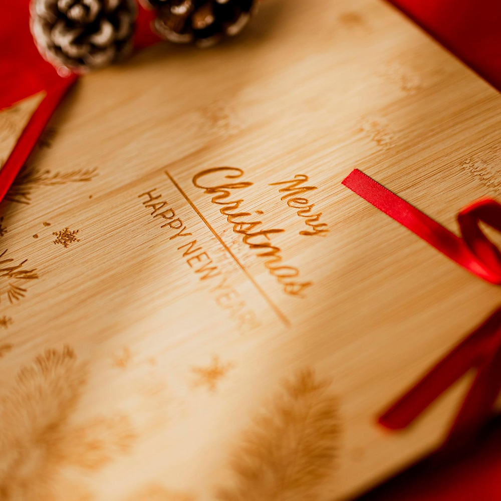 Marco Paul Christmas Bamboo Chopping Board Image 3