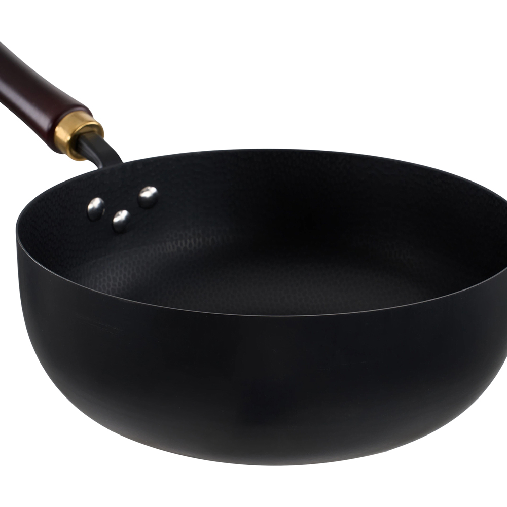 Living and Home 24cm Black Iron Wok with Detachable Handle Image 6