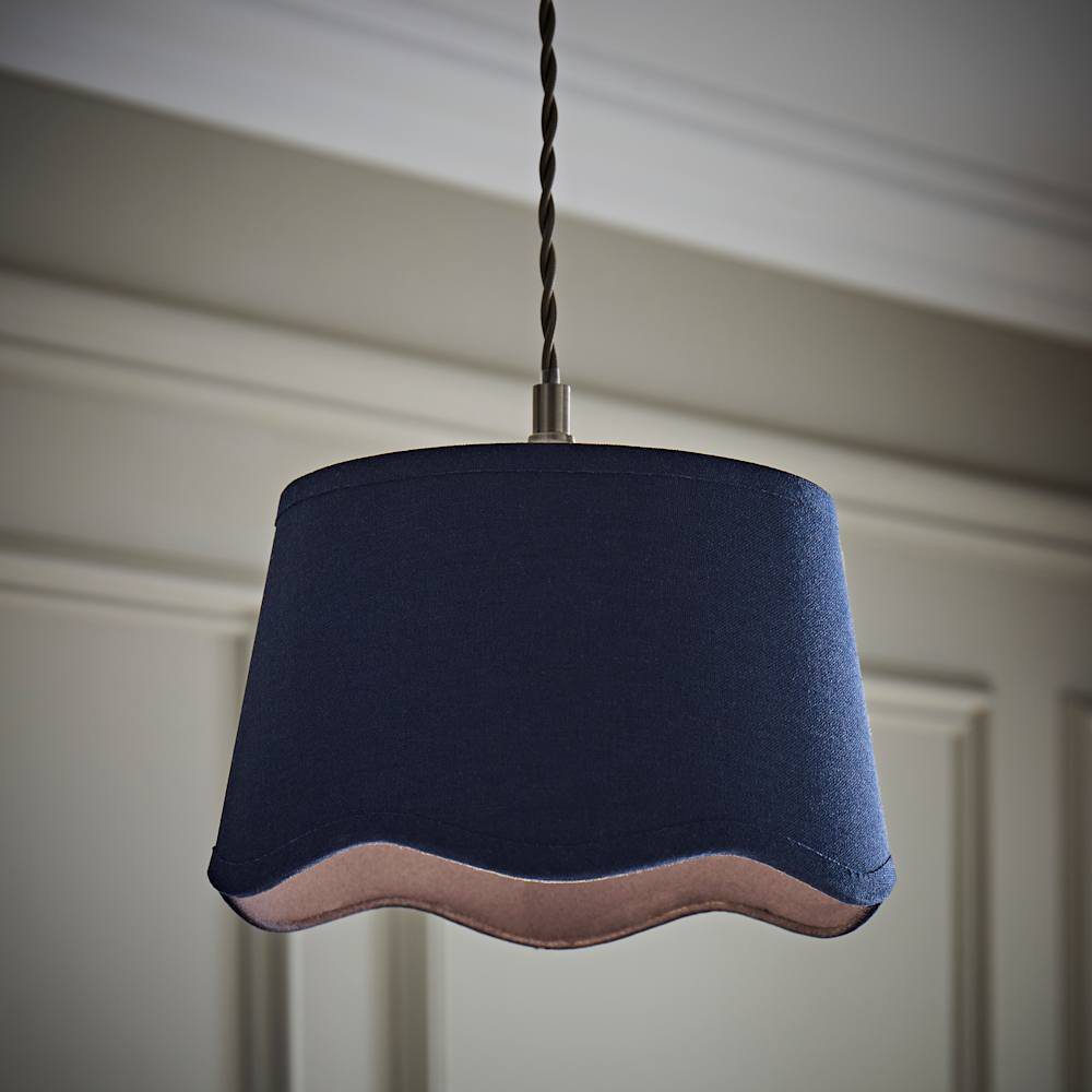 ValueLights Mabel Navy Linen Scallop Edge Small Lamp Shade Image 3