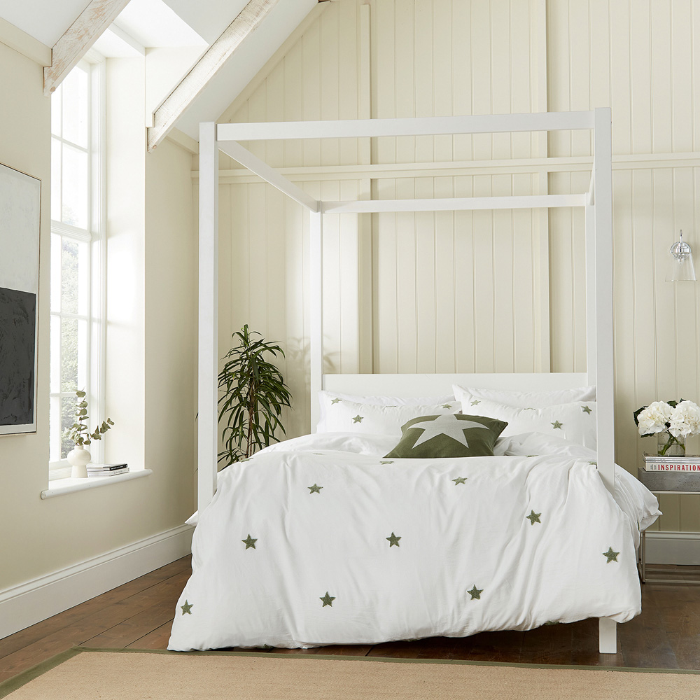 Helena Springfield Tufted Star King Size Green Reversible Duvet Set Image 4