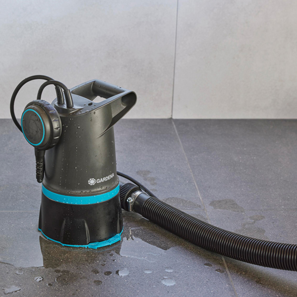 Gardena 2 in 1 Clear and Dirty Water Submersible Pump with Float Switch 550W Image 8