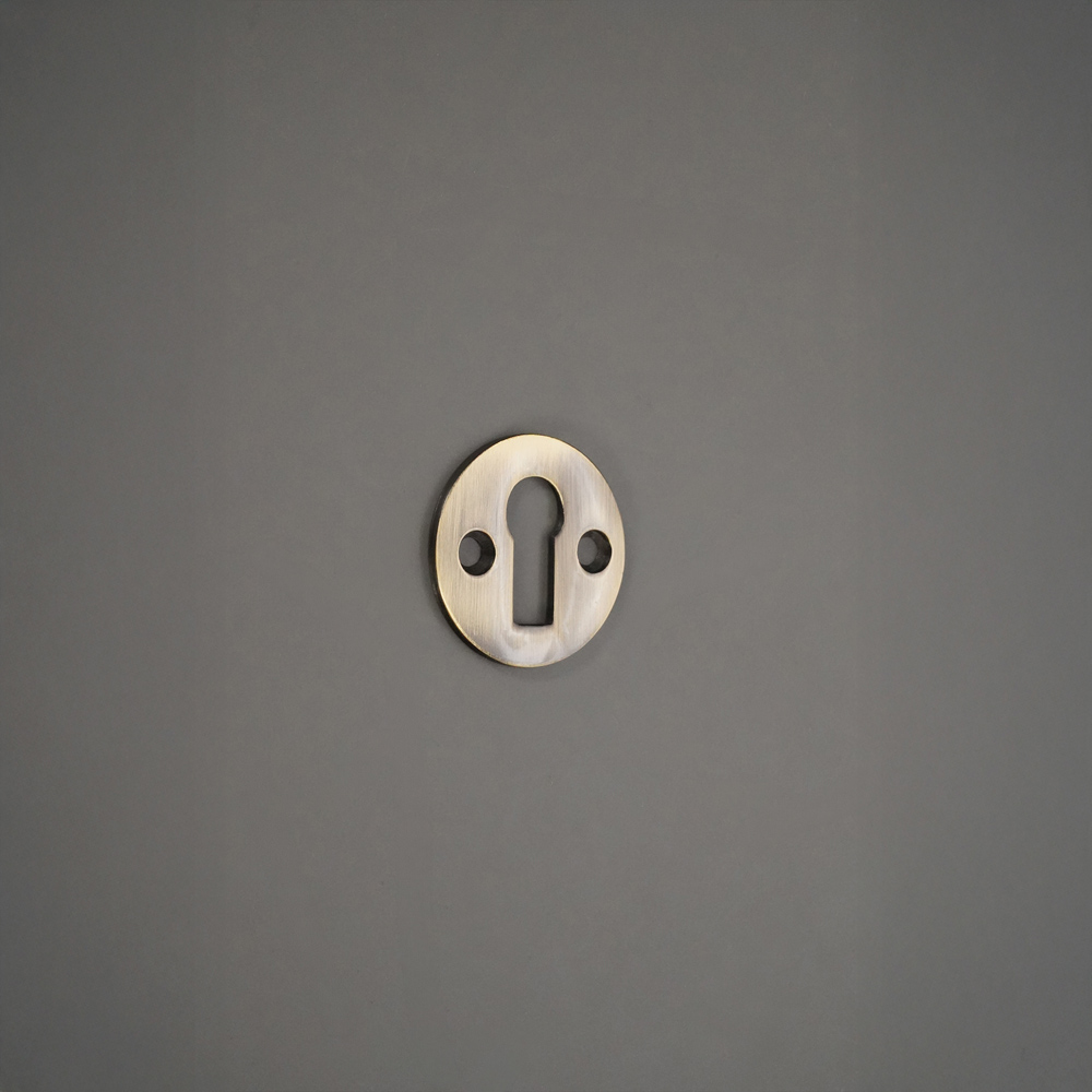 Spira Brass Victorian Antique Open Keyhole Image 2