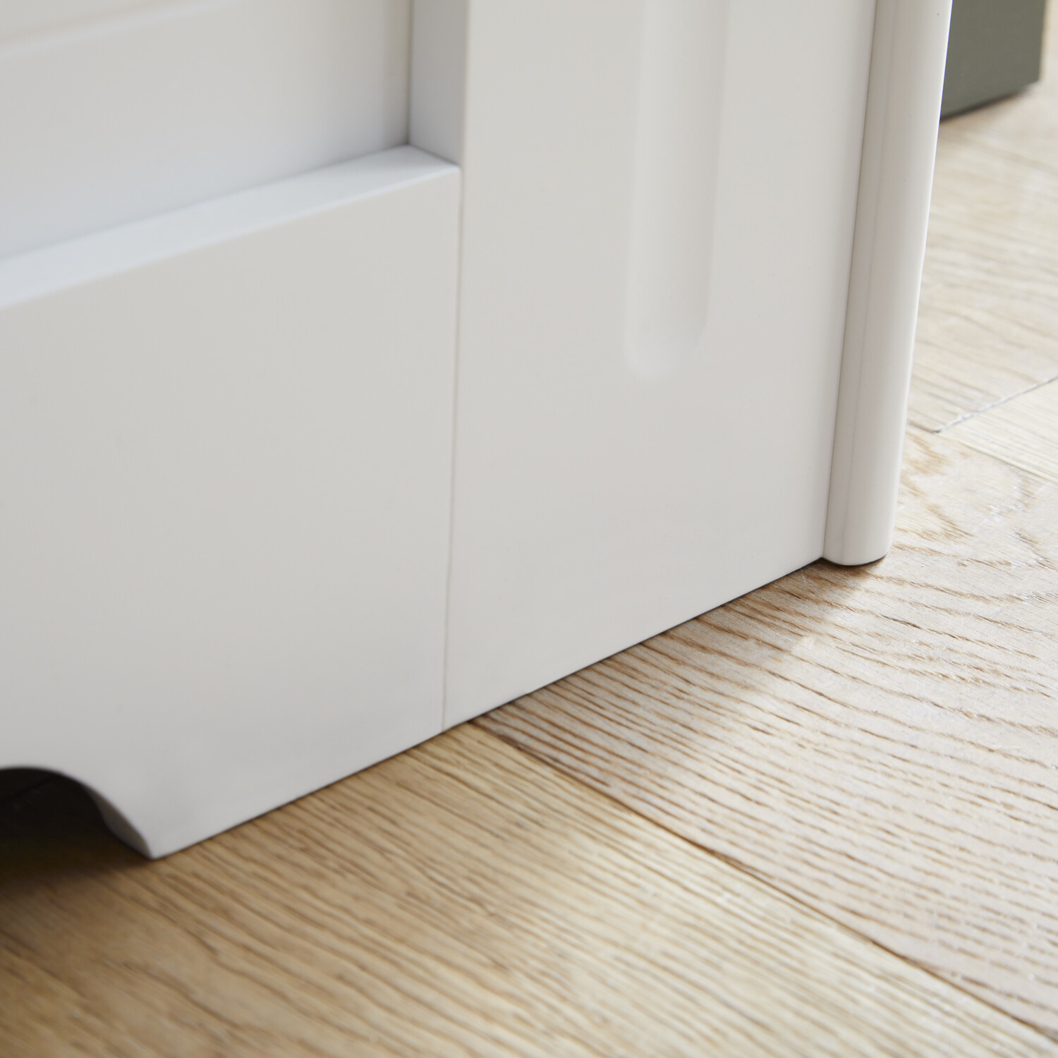 Shaker Style Radiator Cabinet White Mini Image 7