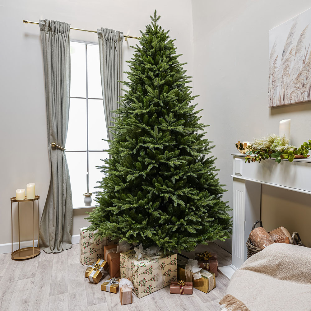The Christmas Centre Winchester Fir Artificial Xmas Tree 6.5ft Image 7