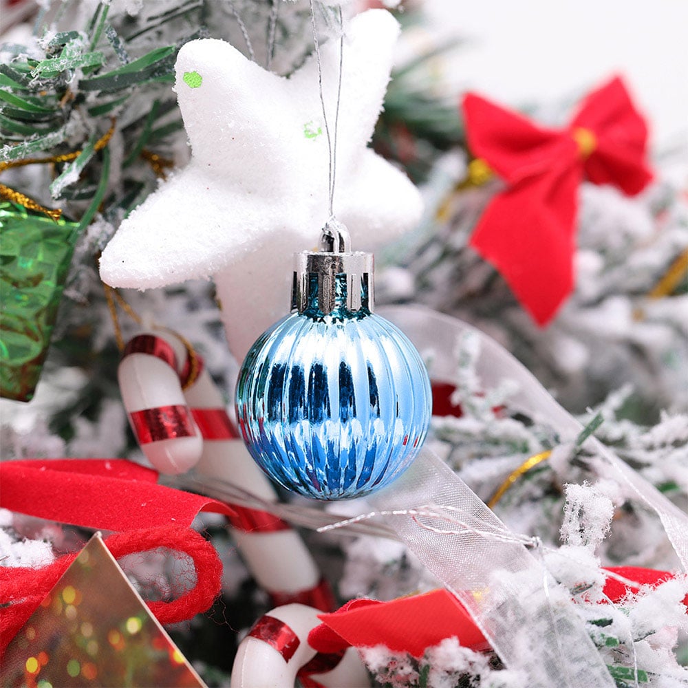 Living and Home Blue Bauble 30 Pack Image 7