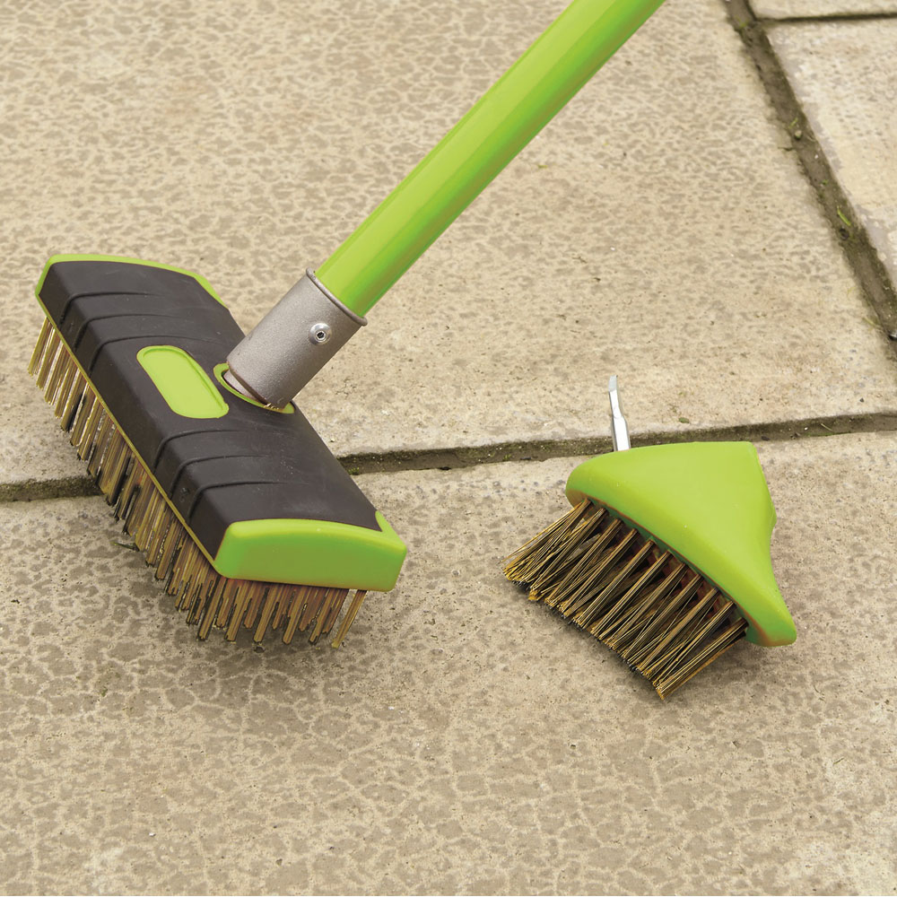 Garden Gear 3 in 1 Telescopic Steel Brush with Weed Scraper Image 6