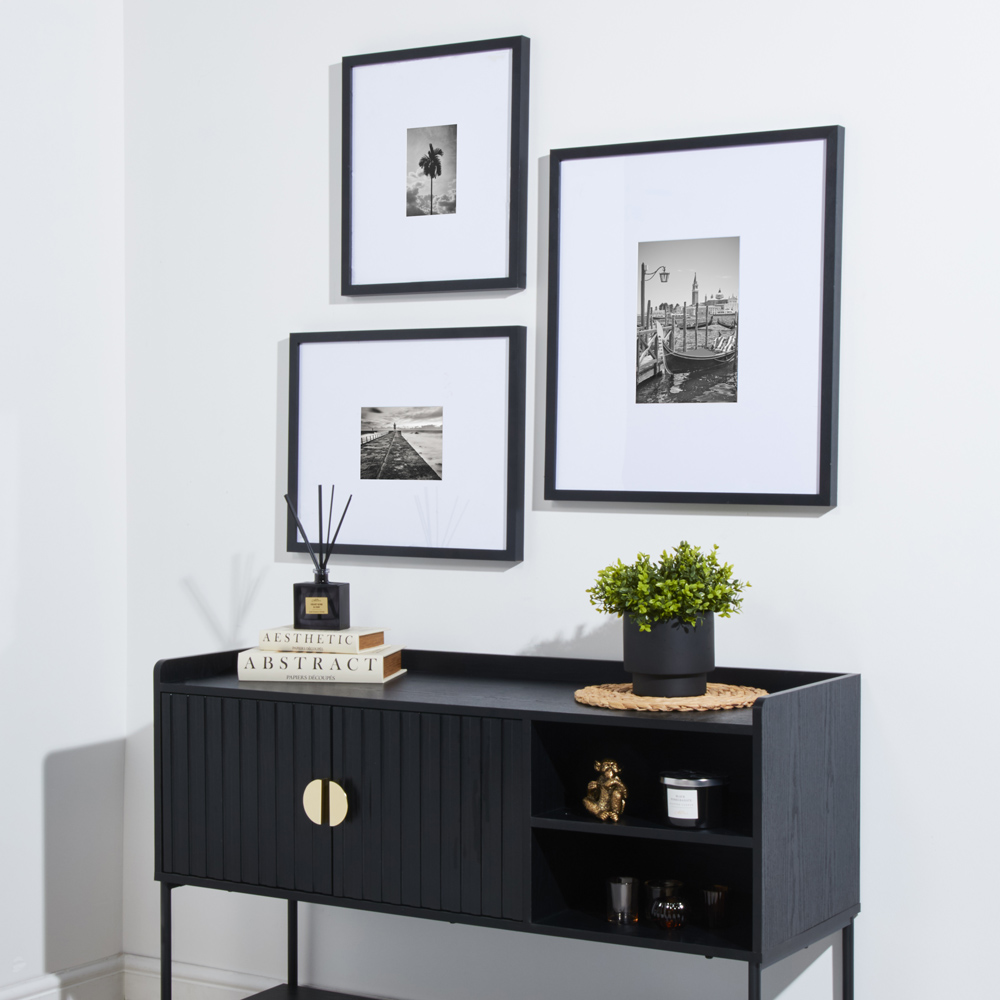 Black Extra Large Mount Photo Frame - Black / A4 Image 4