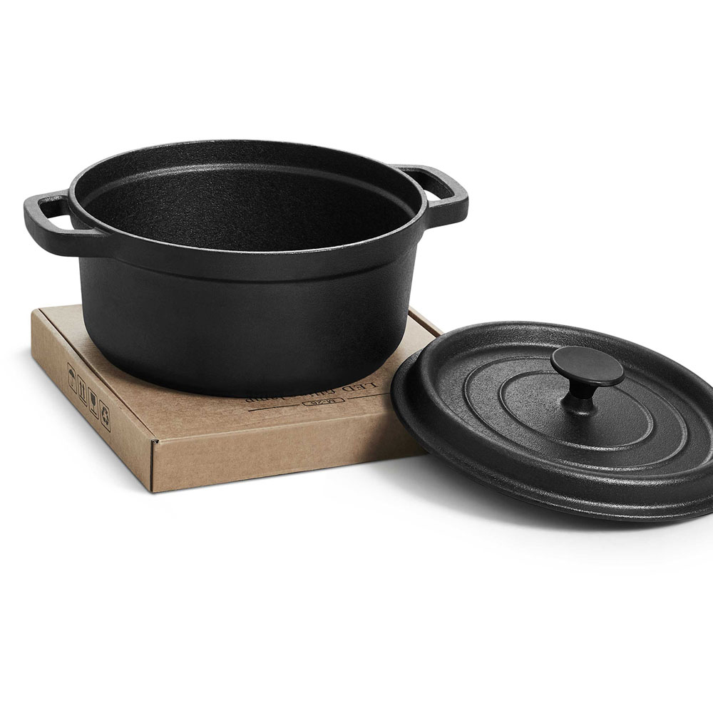 Living and Home Pre-Seasoned Cast Iron Dutch Oven with Lid 5L Image 3