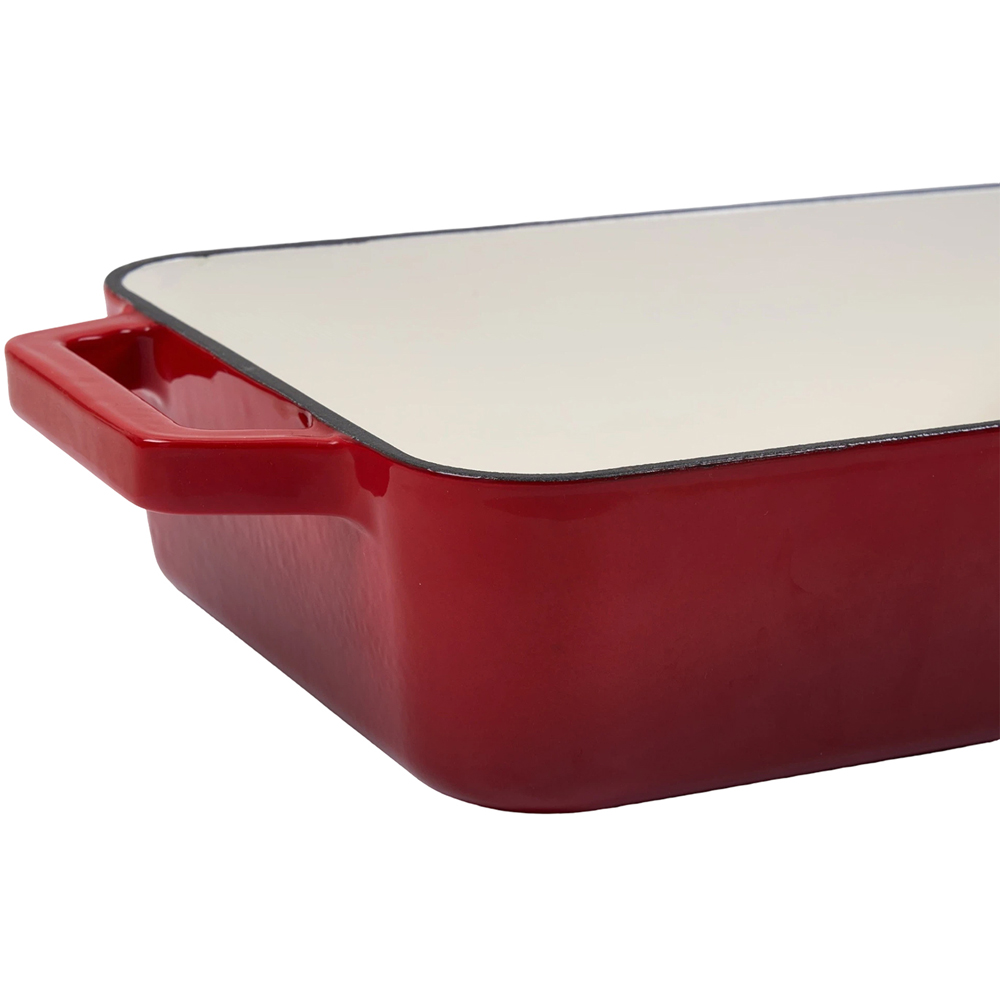 Living and Home 3.2L Red Enamelled Cast Iron Rectangular Baking Dish Image 4