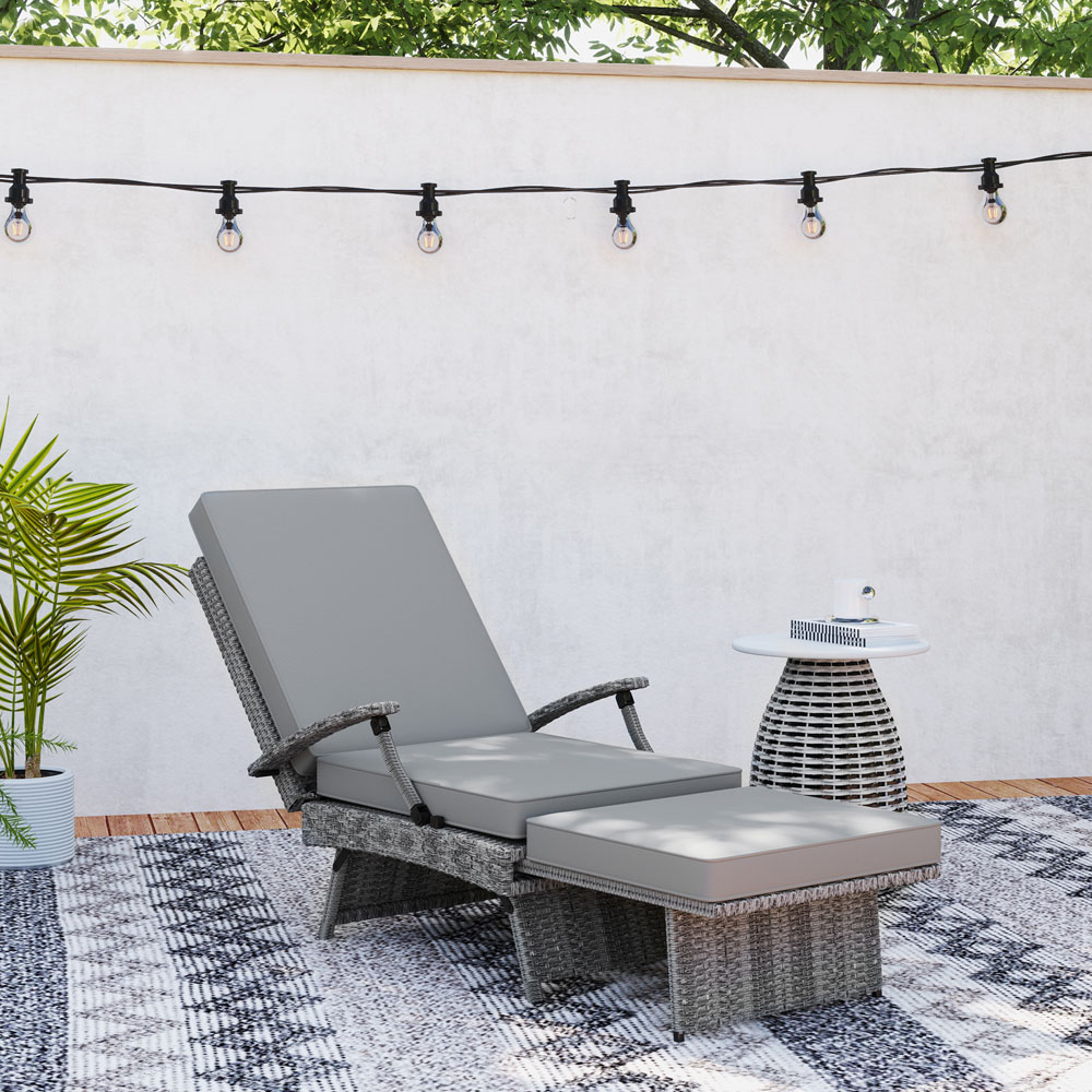 Outsunny Grey Foldable Rattan Recliner Chair with Footrest Image 3