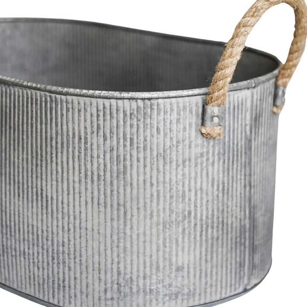 Ivyline Galvanised Rope Handle Trough 2 Pack Image 3
