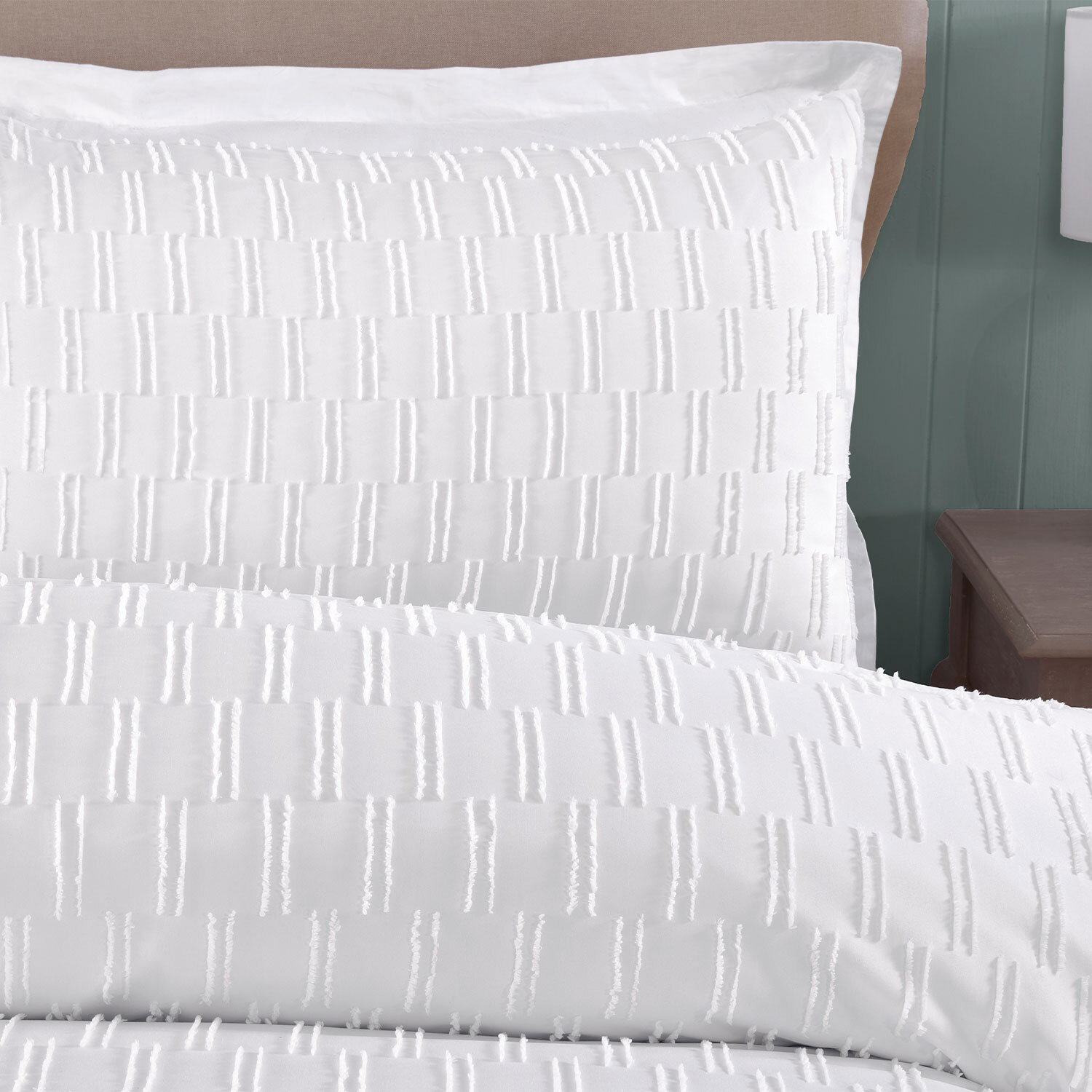 Copenhagen Tufted Duvet Set - White / Single Image 2