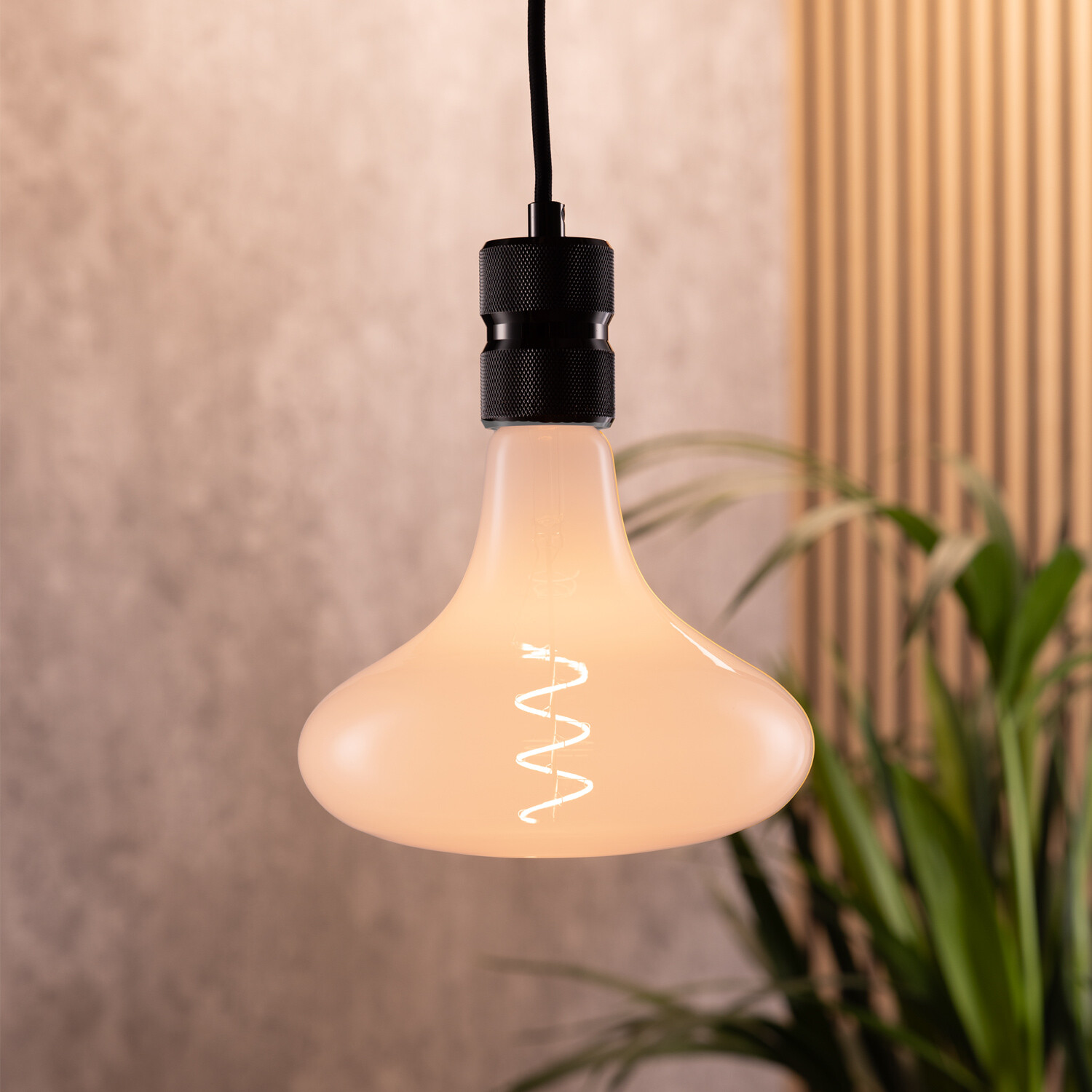 TCP Short Horn Decorative Filament 300L E27 Bulb - Warm White Image 2
