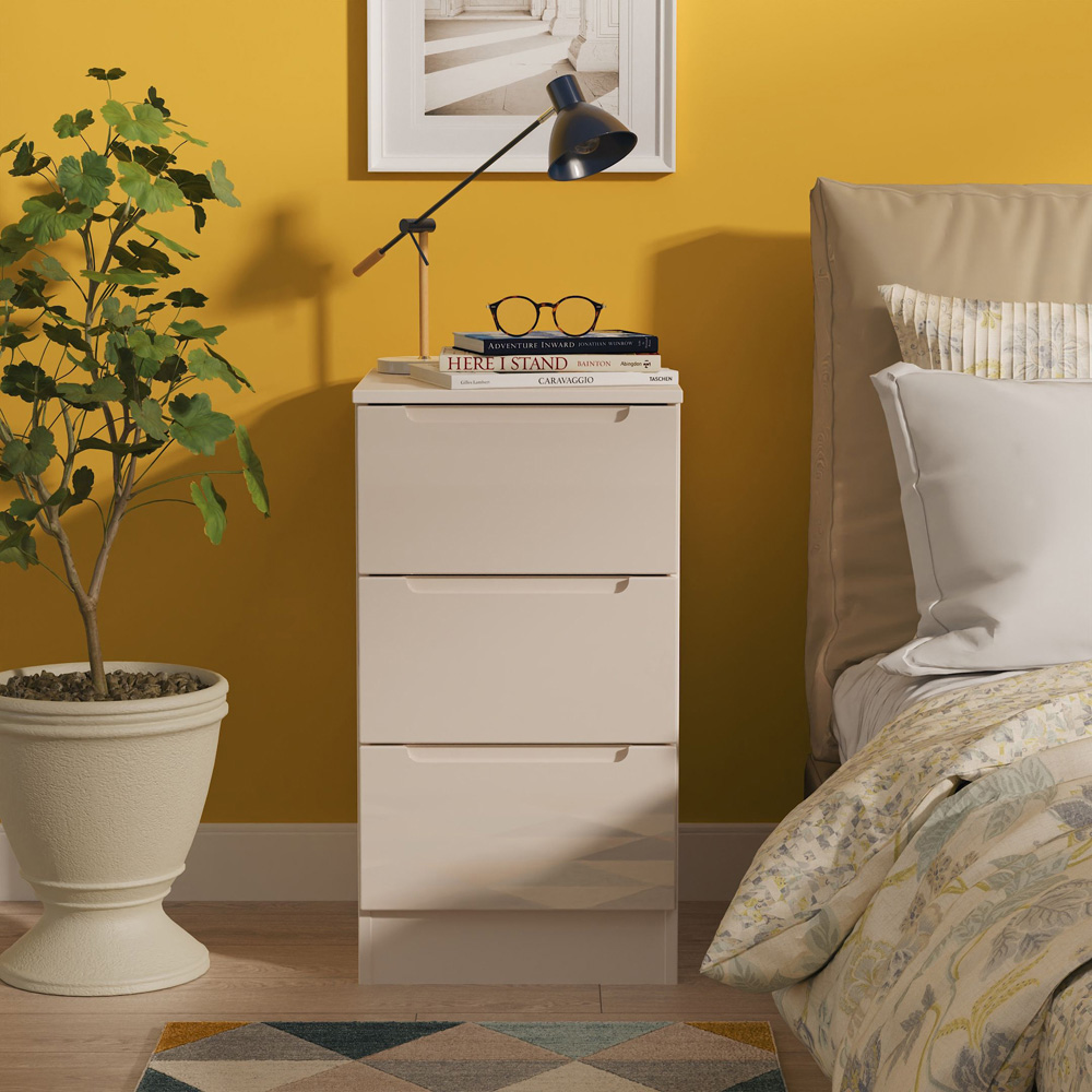 Crowndale Milan 3 Drawer Kashmir Gloss and Kashmir Bedside Cabinet Ready Assembled Image 7