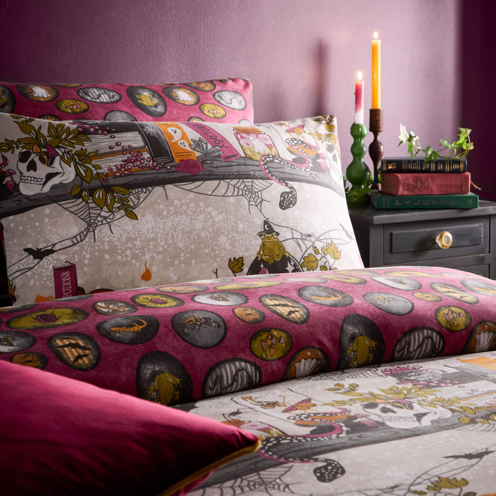 Furn Single Witchy Tales Printed Reversible Duvet Set Image 2
