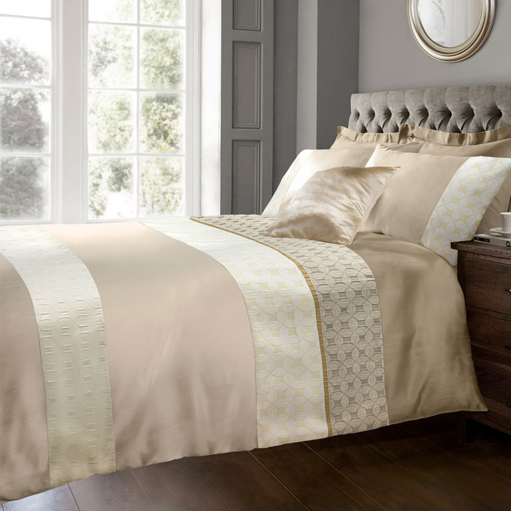 Sweet Dreams Pandora King Size Latte Duvet Set Image 1