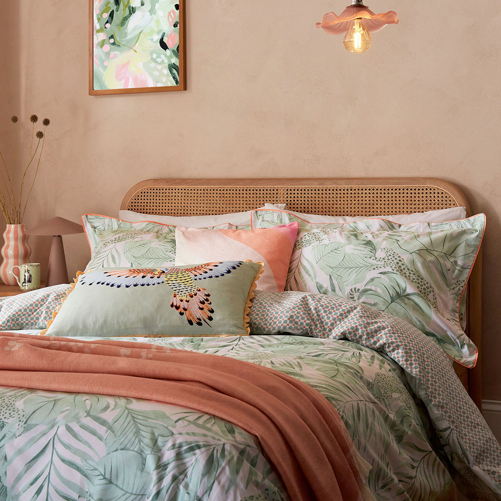 Yvonne Ellen Super King Size Sage Tropical Safari Reversible Duvet Set Image 3