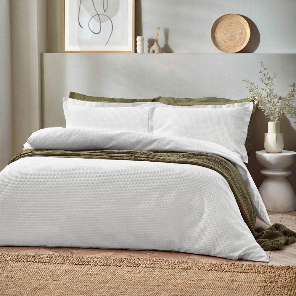 Yard Super King White Waffle Duvet Set Image 3